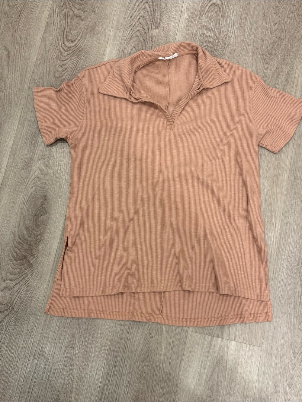 Jane and Delancey Short Sleeve Waffle Polo Top in Dusty Coral